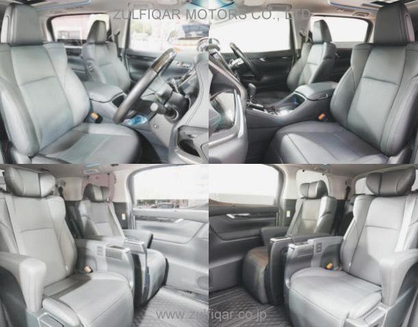 TOYOTA ALPHARD 2022 Image 9