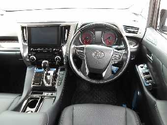TOYOTA ALPHARD 2022 Image 5