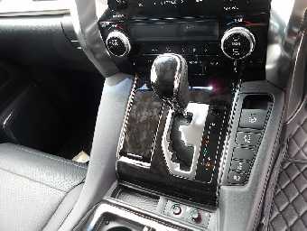 TOYOTA ALPHARD 2022 Image 8