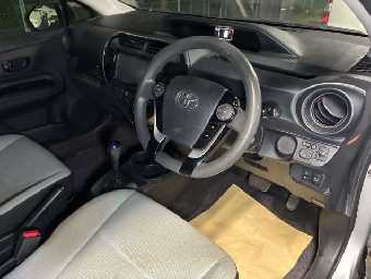 TOYOTA AQUA 2019 Image 5