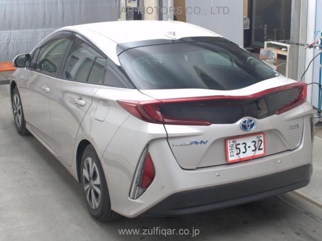TOYOTA PRIUS 2020 Image 2