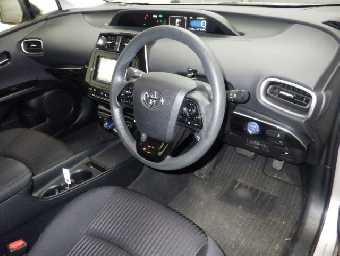 TOYOTA PRIUS 2020 Image 3