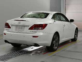LEXUS IS 2009 Image 2