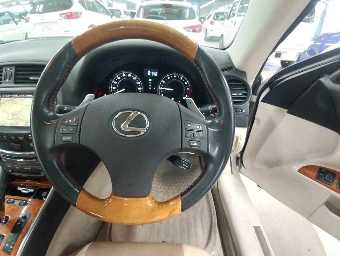LEXUS IS 2009 Image 9