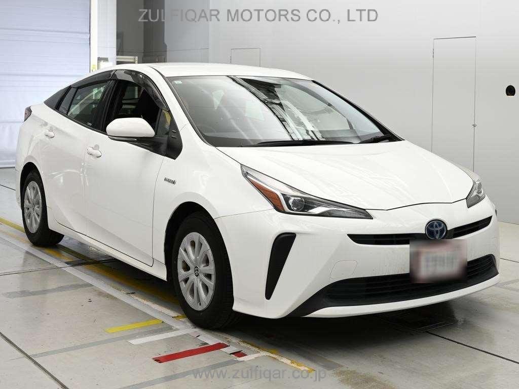 TOYOTA PRIUS 2019 Image 5