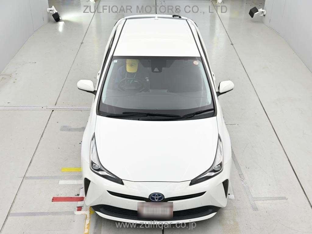 TOYOTA PRIUS 2019 Image 7