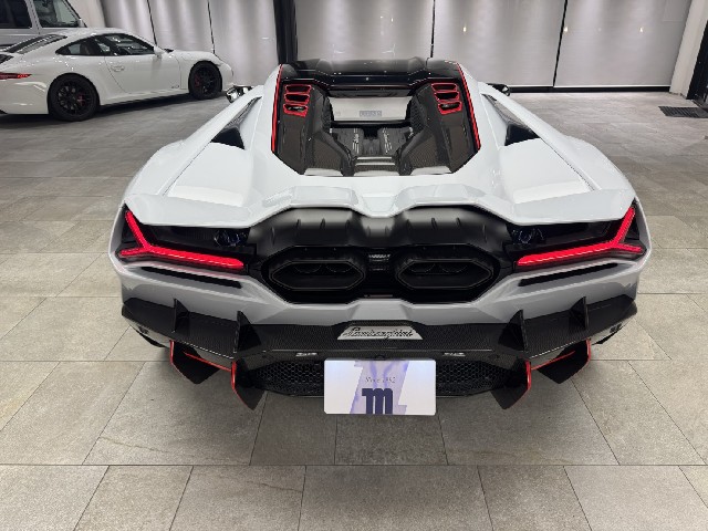 LAMBORGHINI REVUELTO 2025 Image 20