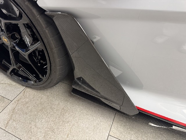 LAMBORGHINI REVUELTO 2025 Image 27