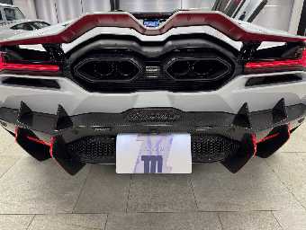 LAMBORGHINI REVUELTO 2025 Image 25