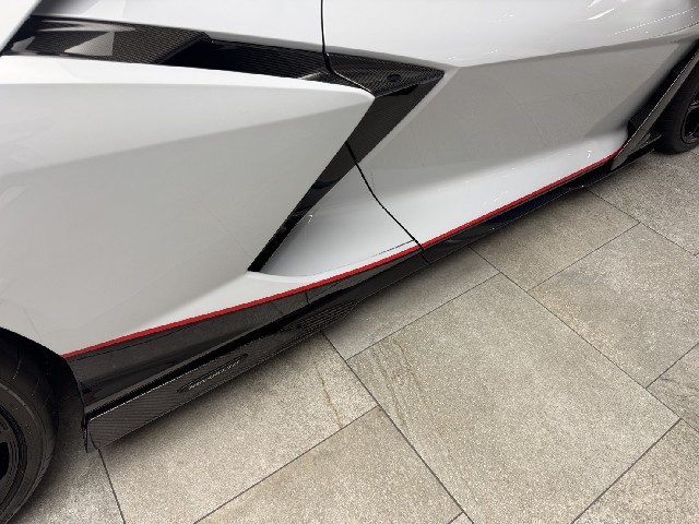 LAMBORGHINI REVUELTO 2025 Image 37