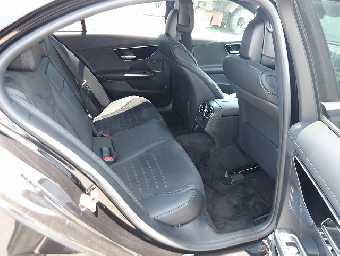 MERCEDES BENZ C CLASS 2023 Image 13