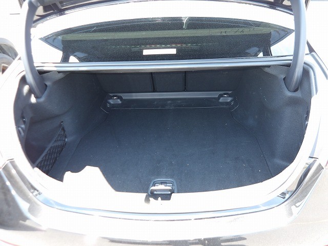 MERCEDES BENZ C CLASS 2023 Image 21