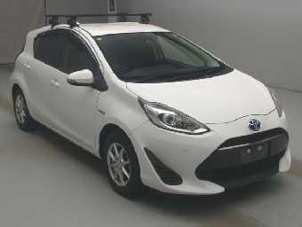 TOYOTA AQUA 2019 Image 3