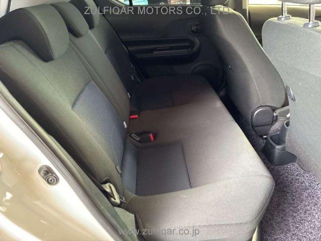 TOYOTA AQUA 2019 Image 8