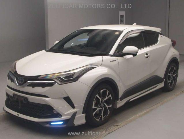 TOYOTA C-HR 2018 Image 1