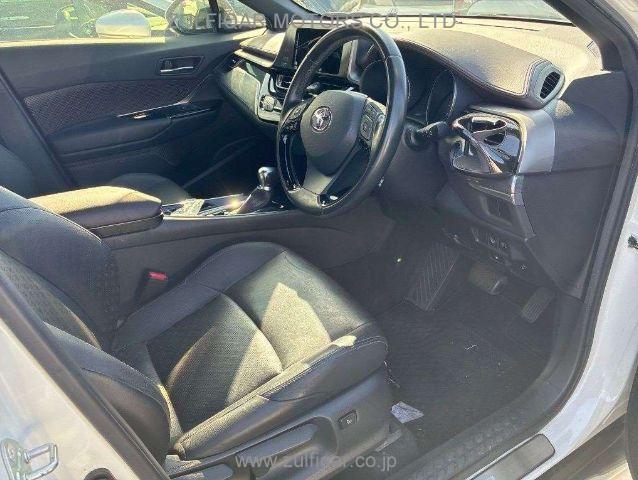 TOYOTA C-HR 2018 Image 5