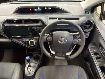 TOYOTA AQUA 2021 Image 6
