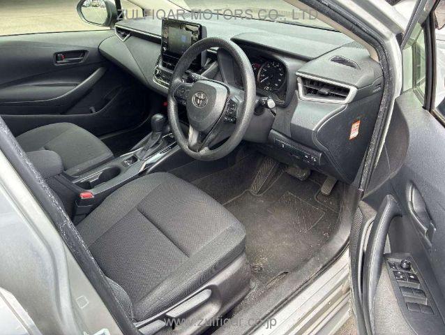 TOYOTA COROLLA TOURING 2021 Image 5