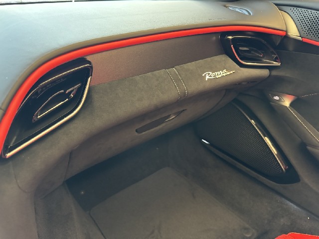 FERRARI ROMA 2026 Image 52