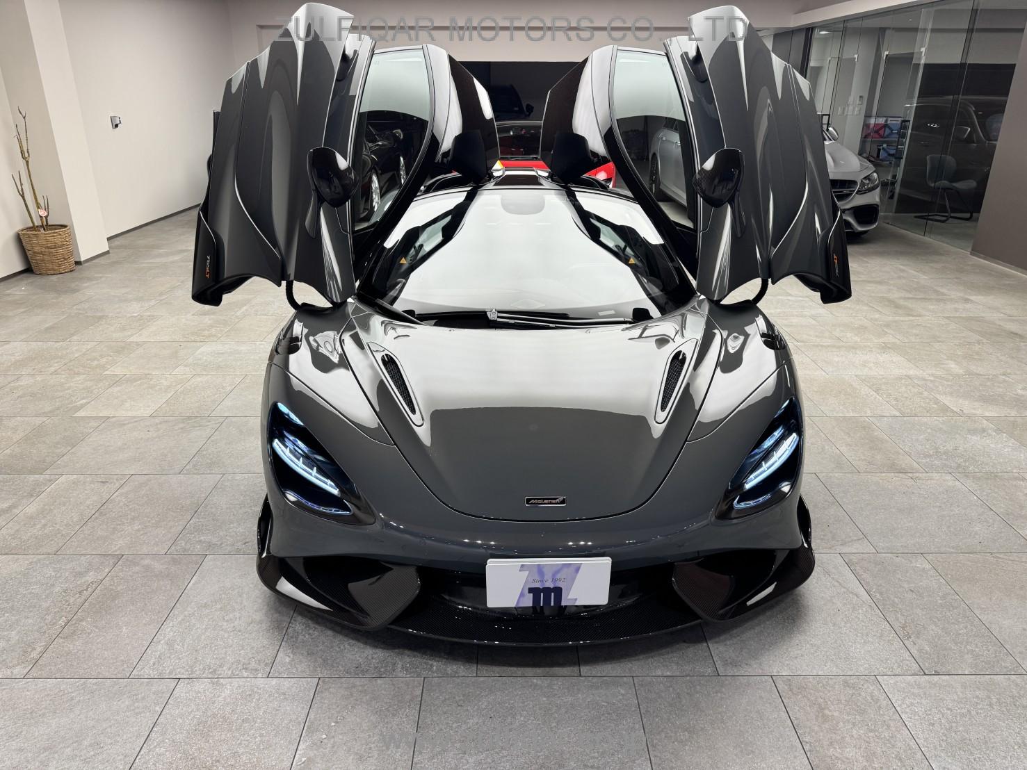 MCLAREN 765LT 2021 Image 2