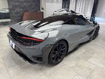 MCLAREN 765LT 2021 Image 13
