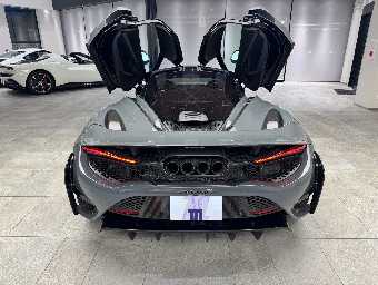 MCLAREN 765LT 2021 Image 6