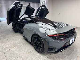 MCLAREN 765LT 2021 Image 7