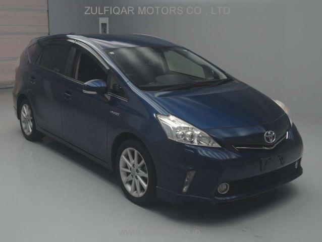 TOYOTA PRIUS ALPHA 2014 Image 3