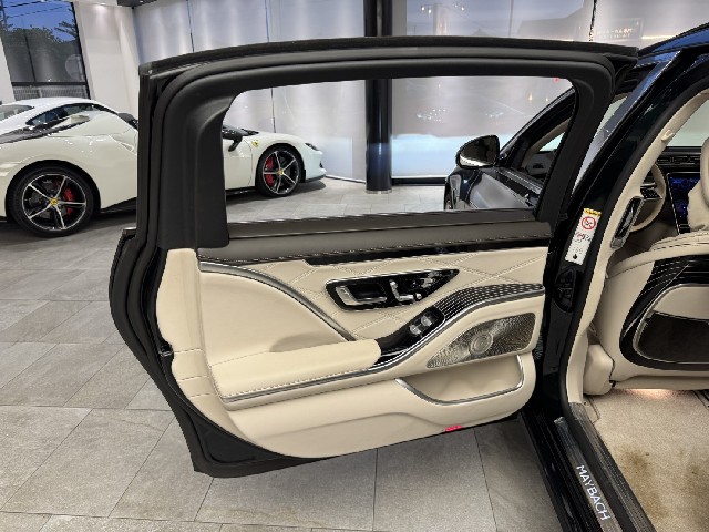 MERCEDES MAYBACH S CLASS 2023 Image 22