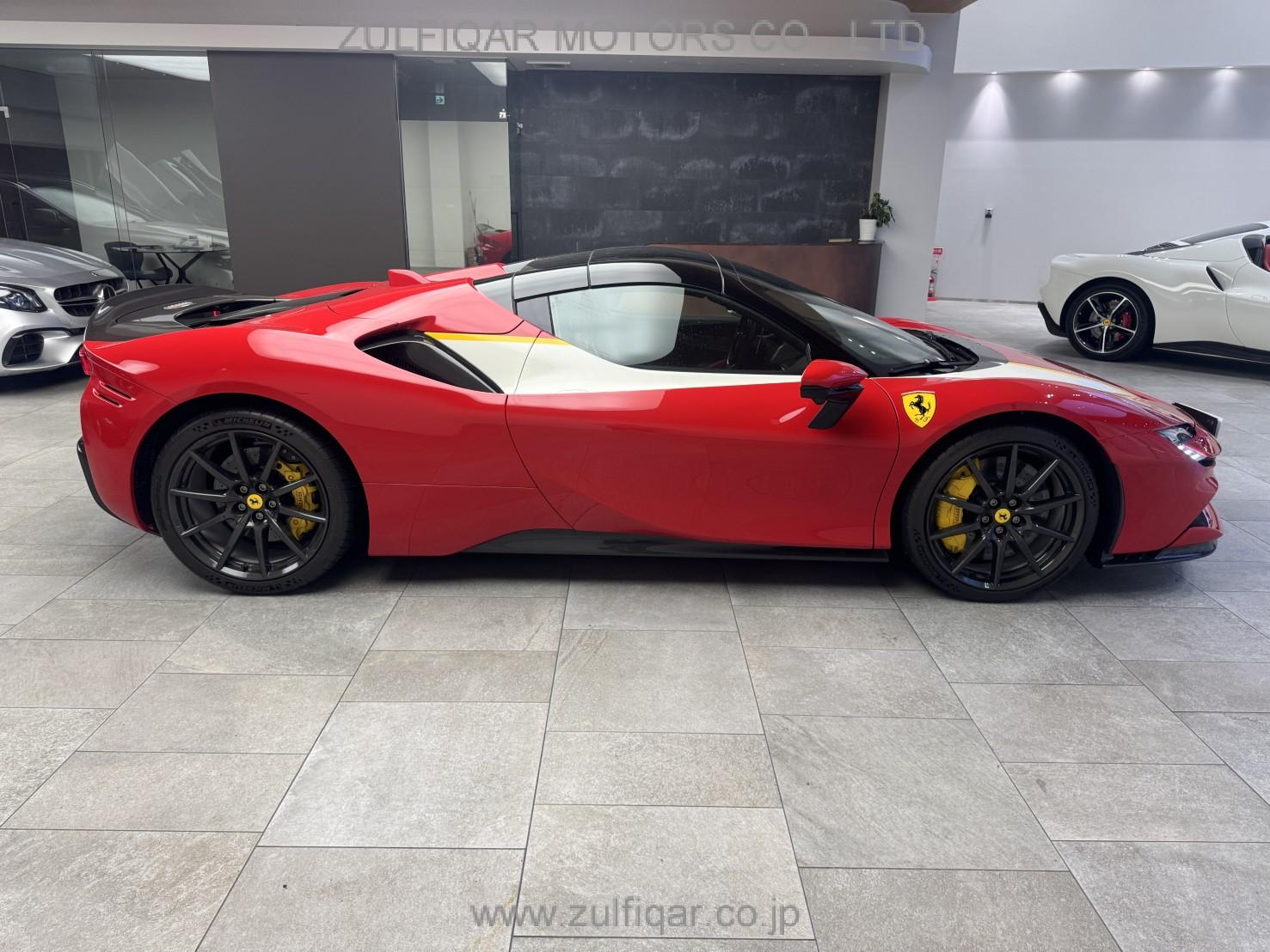 FERRARI SF90 STRADALE 2023 Image 12