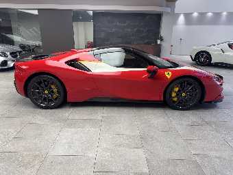 FERRARI SF90 STRADALE 2023 Image 12