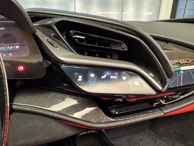 FERRARI SF90 STRADALE 2023 Image 61
