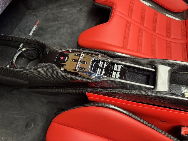 FERRARI SF90 STRADALE 2023 Image 66