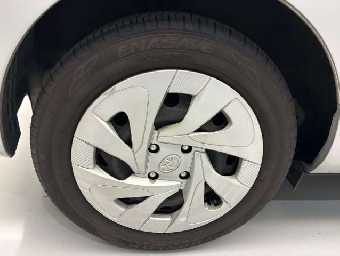 TOYOTA AQUA 2021 Image 10