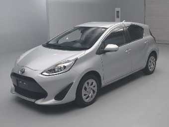 TOYOTA AQUA 2021 Image 1