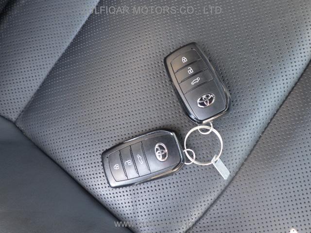 TOYOTA HARRIER 2023 Image 6