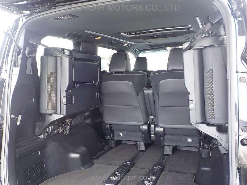 TOYOTA ALPHARD 2021 Image 11