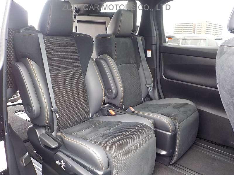 TOYOTA ALPHARD 2021 Image 10