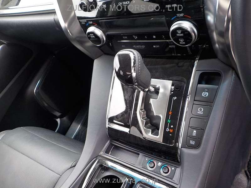 TOYOTA ALPHARD 2022 Image 7