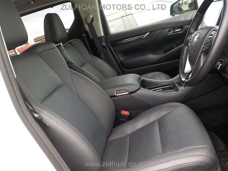 TOYOTA ALPHARD 2022 Image 9