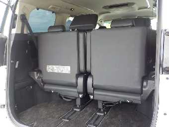 TOYOTA ALPHARD 2022 Image 12