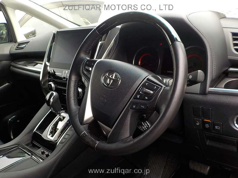 TOYOTA ALPHARD 2022 Image 5