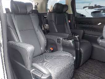 TOYOTA ALPHARD 2022 Image 10