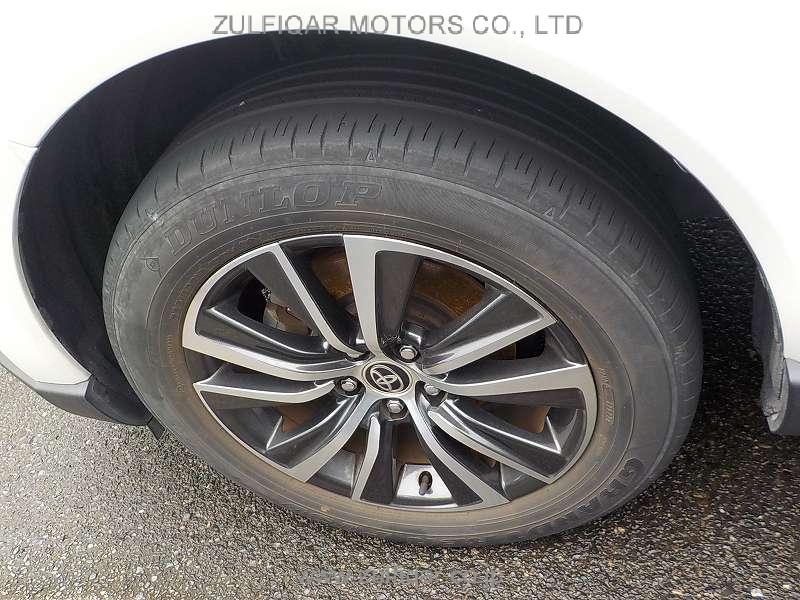 TOYOTA HARRIER 2022 Image 12