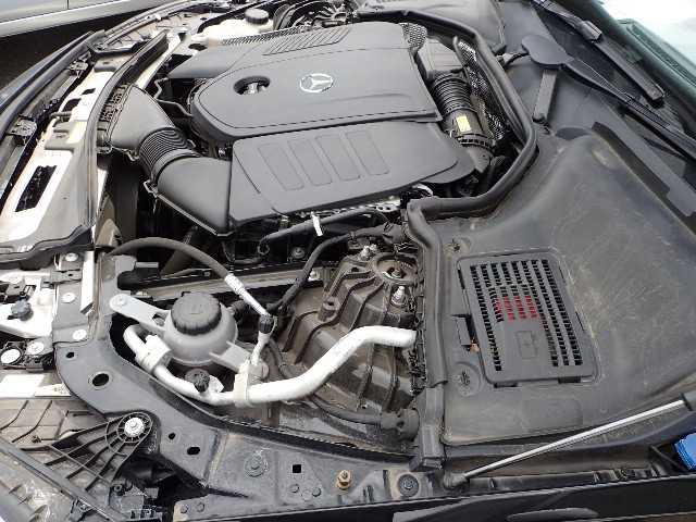MERCEDES BENZ C CLASS 2022 Image 24