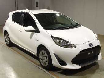 TOYOTA AQUA 2020 Image 3