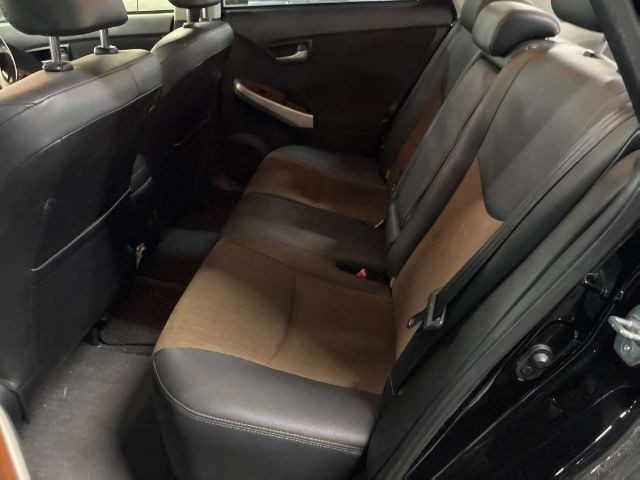 TOYOTA PRIUS 2014 Image 20