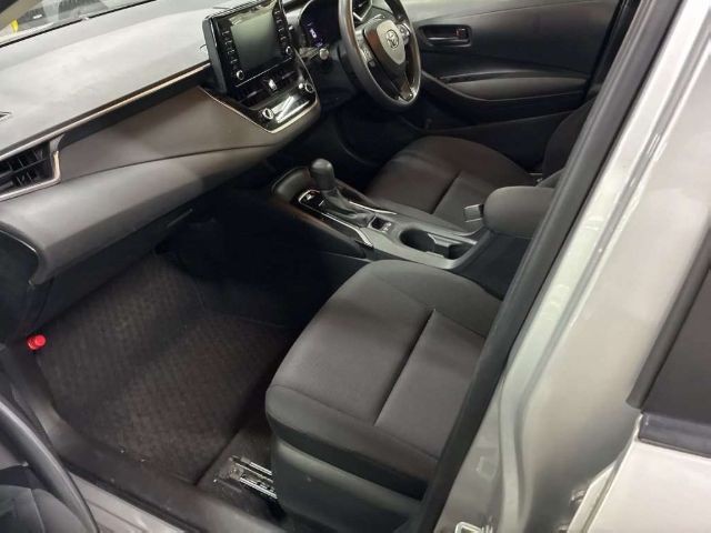 TOYOTA COROLLA TOURING 2021 Image 19