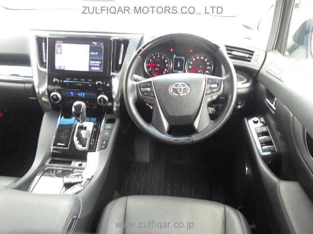 TOYOTA ALPHARD 2023 Image 8