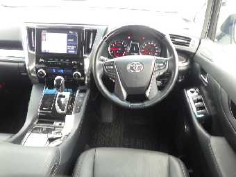 TOYOTA ALPHARD 2023 Image 5